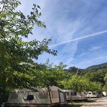 Càmping Parc Gualba Campeggio *